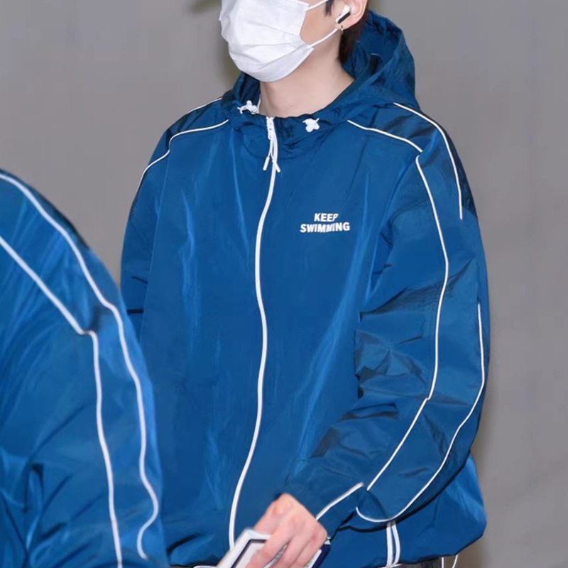 Kpop Keep Swimming 프린트 지퍼 블루 후 - Windbreaker Anime Merchandise 리뷰 및 가격